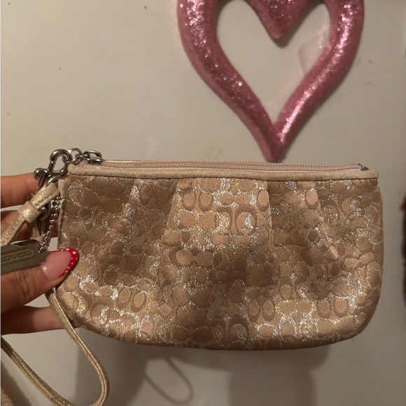 Coach metallic wristlet - Picture 1 of 4